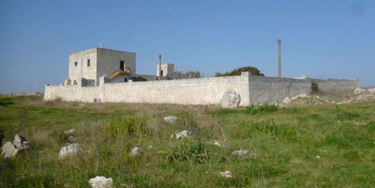 property for sale in italy puglia with sea view, fortified masseria