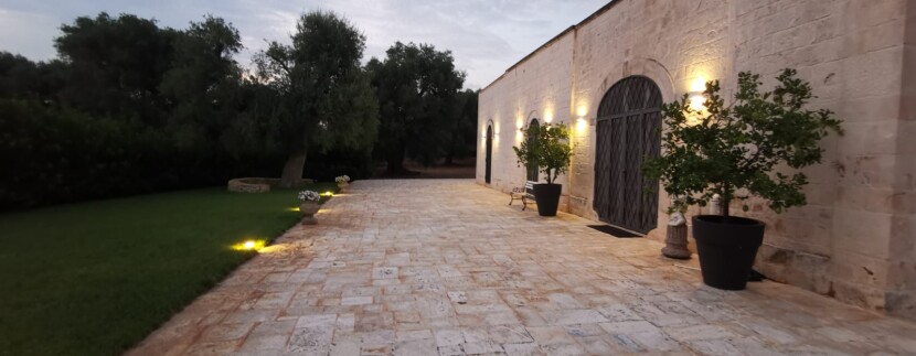 Luxury property for sale Puglia, Ceglie Messapica, swimming pool