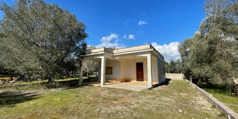 House for sale Francavilla Fontana, with plot of land
